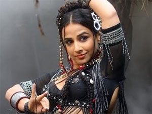 Vidya Balan's parents threaten her